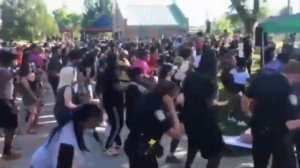 американцы танцуют под Coffin Dance(astronomia) |#blacklivesmatter