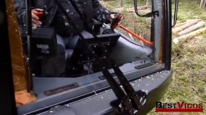Железный дровосек Komatsu • Лес рубит - щепки летят