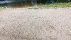 Копаем на пляже после праздника Ивана купала. Поиск серебра и золота с металлоискателем.