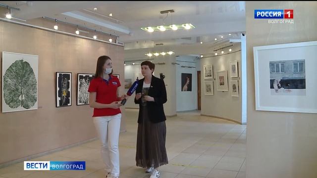 Художница отражает урбанистические пейзажи Волгограда в печатной графике