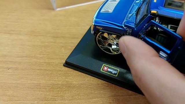 Коллекционная модель автомобиля Hummer H2 1:32 смотреть онлайн