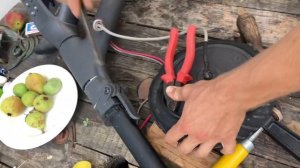 Снятие передней покрышки самоката Xiaomi m365