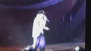 Eminem - 8 MILE ROAD LIVE *RARE*