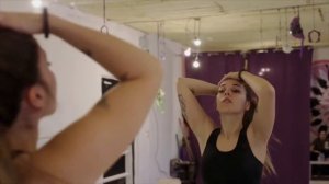 Промо-ролик для тренера по barre Элины