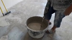 Выравнивание пола самонивелирующими смесями типа Forman