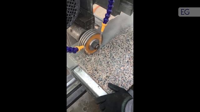 Станок для нанесения насечек противоскольжения на плитку RCMF-1200 смотреть онлайн