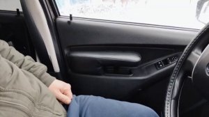 Подлокотник на дверь водителя. Гранта, Granta, Kalina, Datsun. Установка подлокотника.