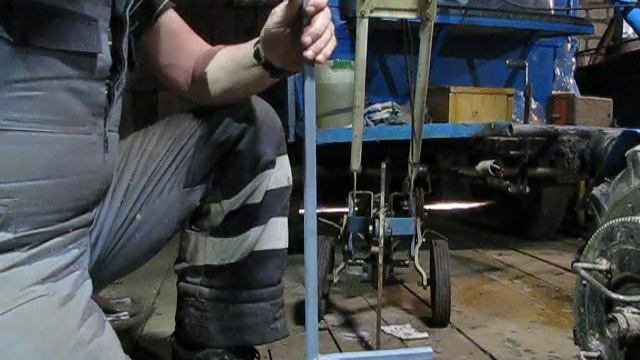 самодельная ручная картофелесажалка