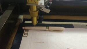 Лазерная гравировка на шариковой ручке. СО2 станок