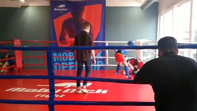 я в красных шортах           Часть 1 смотреть онлайн