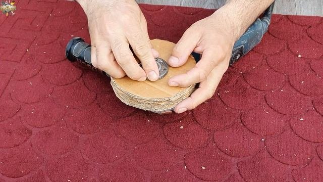 Be Amazed To See That An Old Piece Of Cardboard Is Better Than A Disk!