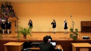 Школьная форма 2014 , презентация моделей школьной формы  в Чигирине.