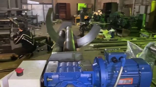 Большие вальцы 2000х4мм трехвалковый станок