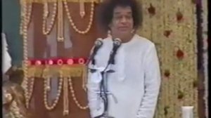 Саи Баба - лекция о Любви (русский перевод, 23.11.96)