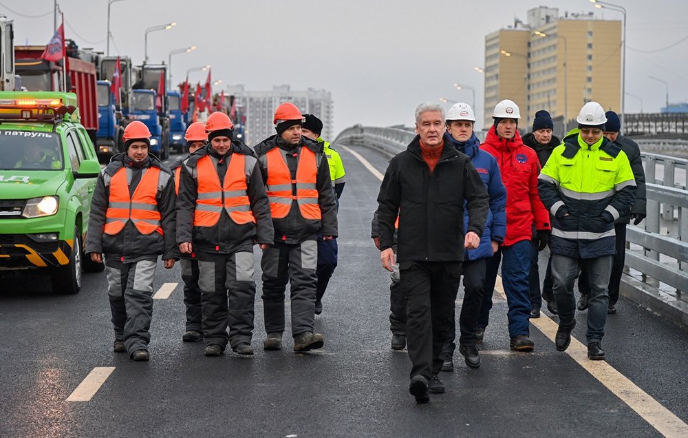 Собянин открыл движение по Дмитровскому путепроводу в сторону области / Город новостей на ТВЦ