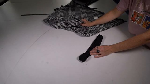 Пошив юбки по косой (ЧАСТЬ 2) смотреть онлайн