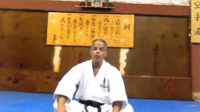 Homenagem de Mario Kadena Sensei ao Mestrando Arisco Abada Capoeira 15-Abril- 2017 смотреть онлайн