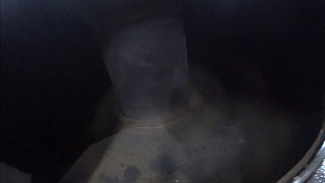 Разрезали Десятилетний газовый баллон ГБО, Что там внутри??? смотреть онлайн