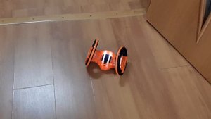 Бешенный монстрик)))) Игрушка на пульте управления