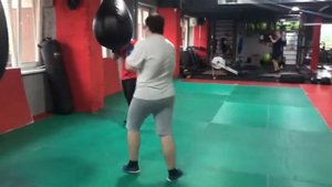 УЧИМ ДЕТЕЙ БОКСУ. ДЕТСКАЯ СЕКЦИЯ БОКСА/