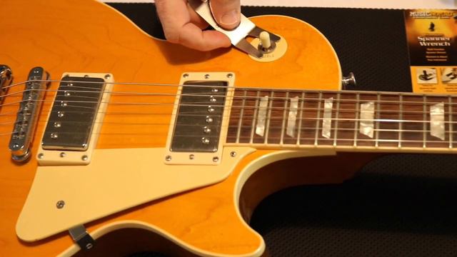 This tool adjusts it all on your Gibson Les Paul - Pots, Toggle Switch, Tuners, Thumbwheel and more смотреть онлайн