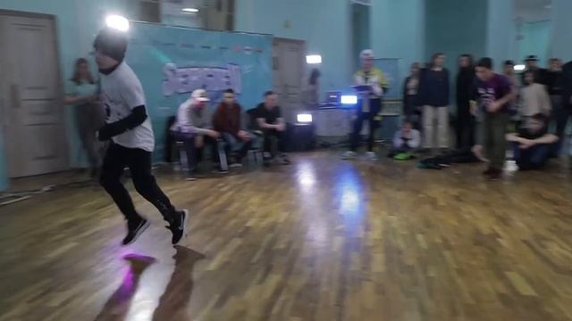 БАТЛ SERGIEV CUP 2022 - BREAK DANCE 32 смотреть онлайн
