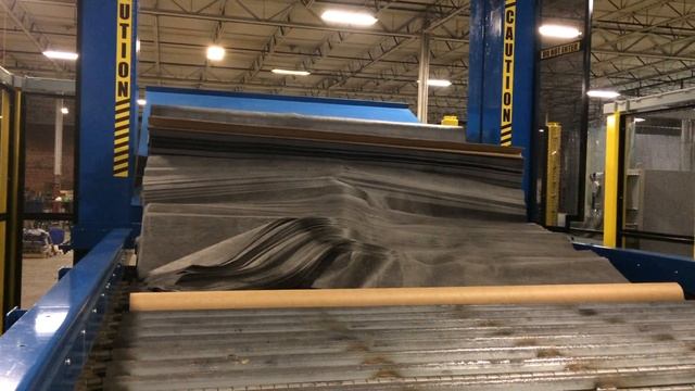 REI roll shear dumping a Typar roll смотреть онлайн