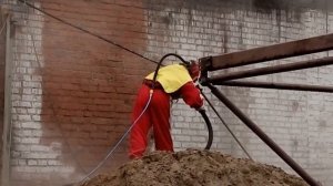 Пескоструйная обработка кирпичных стен