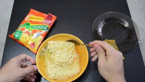 #199: ОСТРАЯ ЛАПША РОЛЛТОН "ПО-ДОМАШНЕМУ"