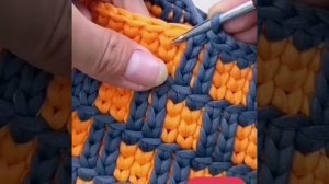 двухцветный узор крючком,краткий обзор .