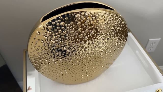 GLAM LIVING ROOM DECORATING IDEAS | Featuring Glam Style Home Decor products! смотреть онлайн