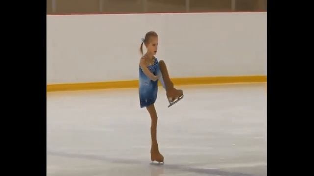 Melania Grishina(2012) Мелания ГРИШИНА, Young skater, 2018.12.19 For the prize of ЦФМ смотреть онлайн