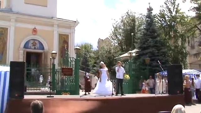 Яночка Грюкова,Дима Манжос-песня Петр и Феврония смотреть онлайн