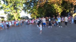 Одесса! Уличные танцы на Приморском Бульваре! Море удовольствия! Профессионалы Break dance и Hip-Ho
