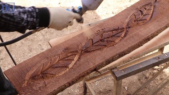 Поставский ремесленник Иван Андрушкевич создает шедевры из дерева