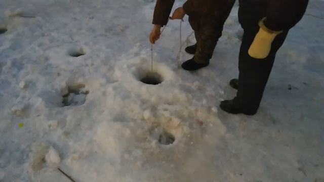 Рыбалка ловля леща и судака на подъемники(паук) 01.02.18 смотреть онлайн