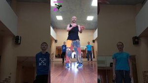 ОБУЧЕНИЕ ТАНЦАМ ИЗ ТИК ТОК ТАНЦЫ 2021 / ШАФЛ ТАНЕЦ НОГАМИ ДЛЯ НОВИЧКОВ.