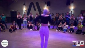 Alba Sanchez / ? Johnny Sky - Fuiste / Bachata Lady Styling