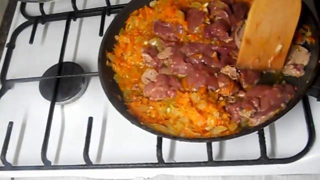 Как приготовить паштет из куриных потрошков. Рецепт паштета.