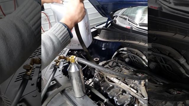 Замена радиатора отопителя (радиатора печки) на Hyundai Tucson смотреть онлайн