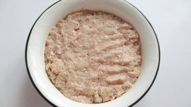 Мясные зразы с морковью луком