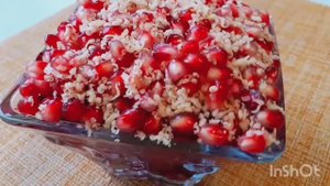 Салат со свеклой и гранатом. Вкусный рецепт актуальный многие годы.