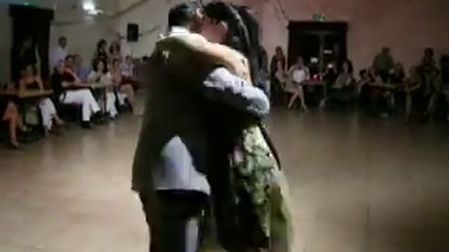 Mirta Tiseyra y Santiago Castro- Milonga смотреть онлайн