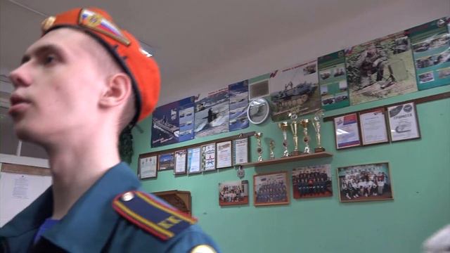 Кадеты МЧС видео поздравление с Днём спасателя!