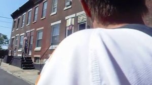 ...по местам сьёмок любимых фильмов: "РОККИ"-у дома...