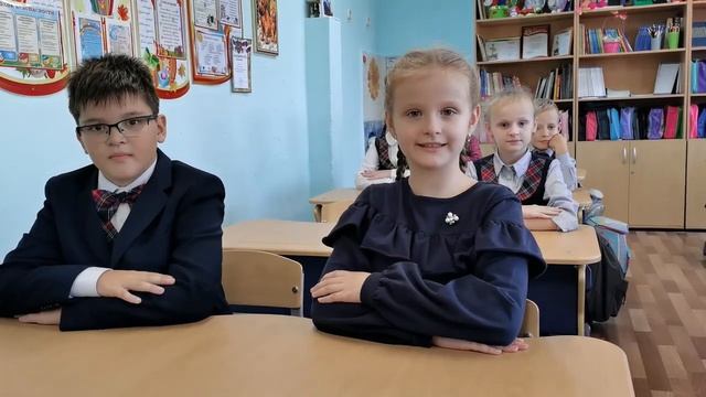 Видеооктрытка от ребят 3 "Г" с днем отца смотреть онлайн