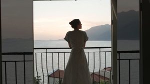 Я испарюсь, убегу, улечу словно птица... Lee Tonya
