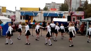 Школьная полька Сударушка Смоленск ярмарка 30 09 2017. Подписывайтесь на мой канал!