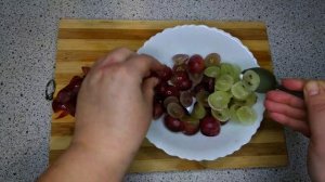 Необычный десерт на Новый 2022 год. Желе с виноградом без красителей.