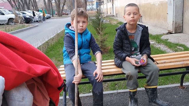 VLOG: На карантине / Магазины Алматы смотреть онлайн